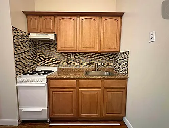 Rented by Cover Realty NYC