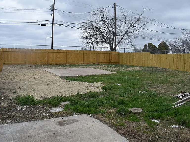 201 North Dr — Photo 17