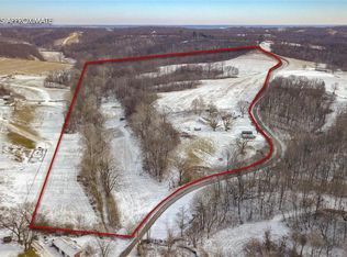 1356 Geske Hollow Rd, Hamburg, IL 62045