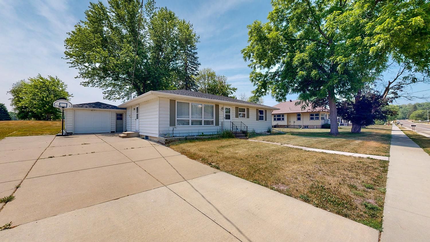 301 5th St SW, Pine Island, MN 55963 MLS 6395765 Zillow