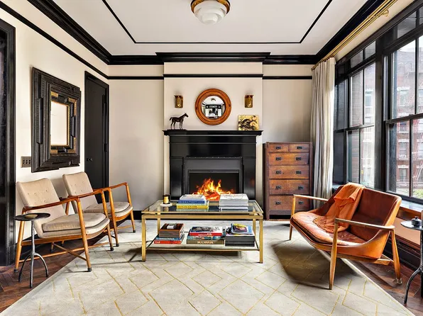 211 Elizabeth St #3S, New York, NY 10012