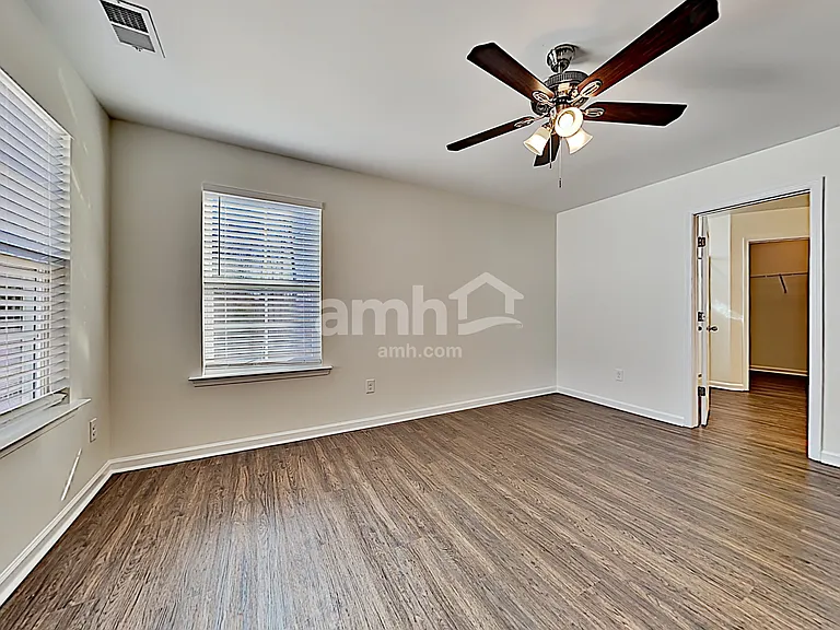 1506 Sanborll Landing Dr — Photo 8