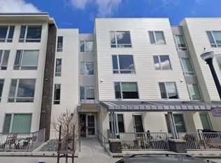 10 Innes Ct #304, San Francisco, CA 94124
