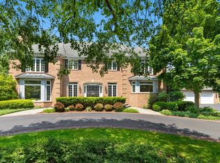 88 E Westleigh Rd, Lake Forest, IL 60045