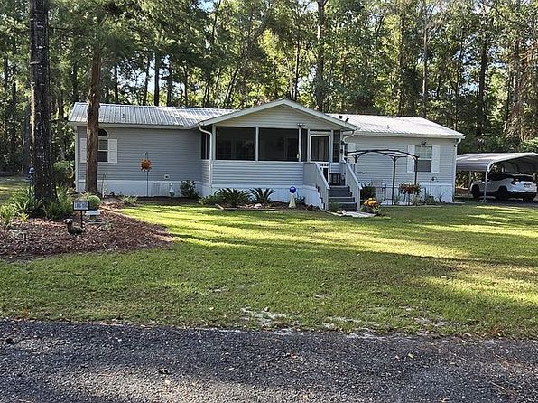 224 SW Newark Dr