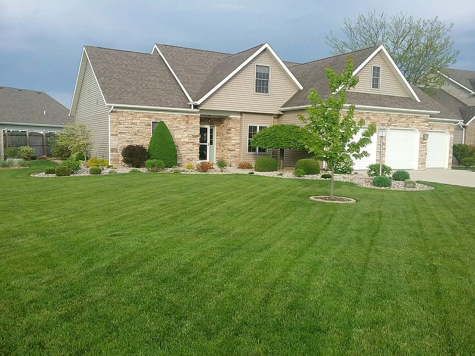 1st image of 359 S Eagle Glen Trl