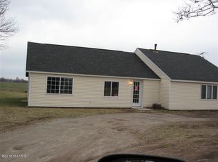 4909 W Carson City Rd, Greenville, MI 48838