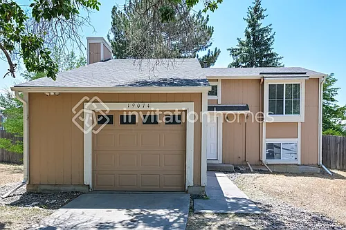 19074 E Mansfield Dr Photo 1