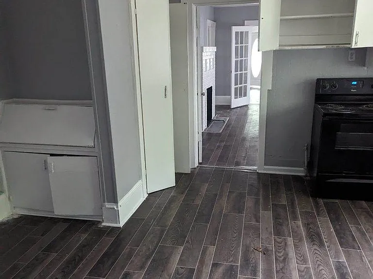1105 Boulevard — Photo 4