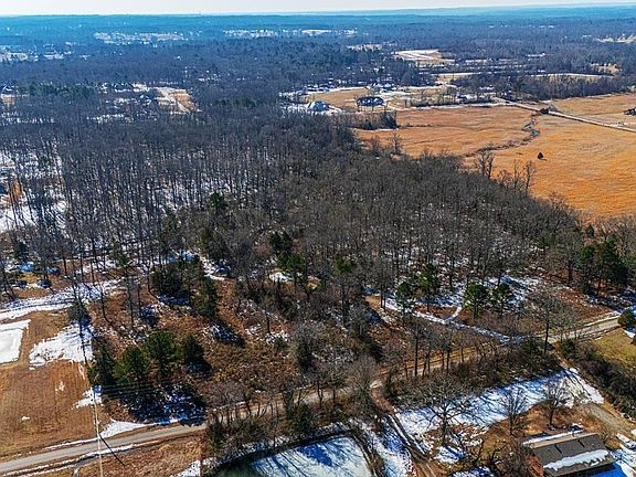 3rd image of 38118 Annie Brown Rd