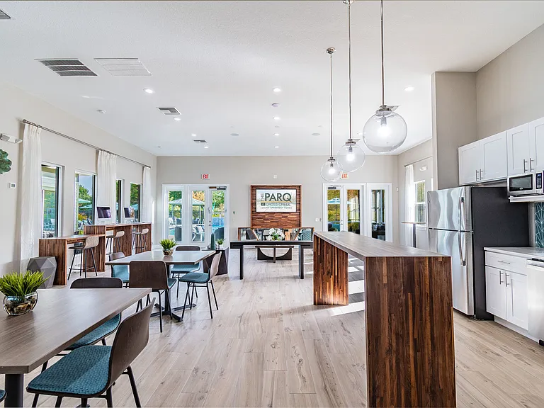 THE PARQ AT CROSS CREEK — Photo 10