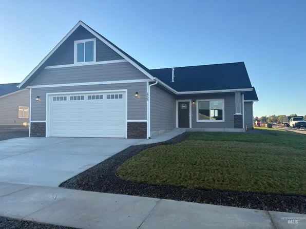 1728 Yellowstone Ct, Lewiston, ID 83501