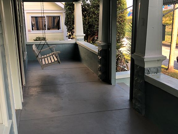 3rd image of 521 Delmar Ter S