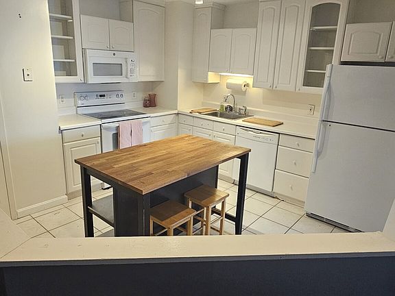 2nd image of 474 Revere Beach Blvd #808