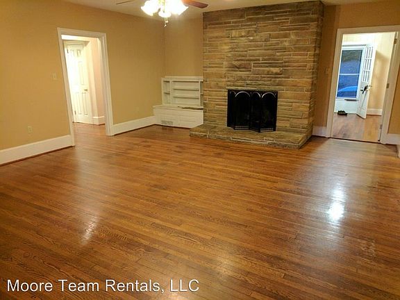 3rd image of 58 Holly Oak Dr