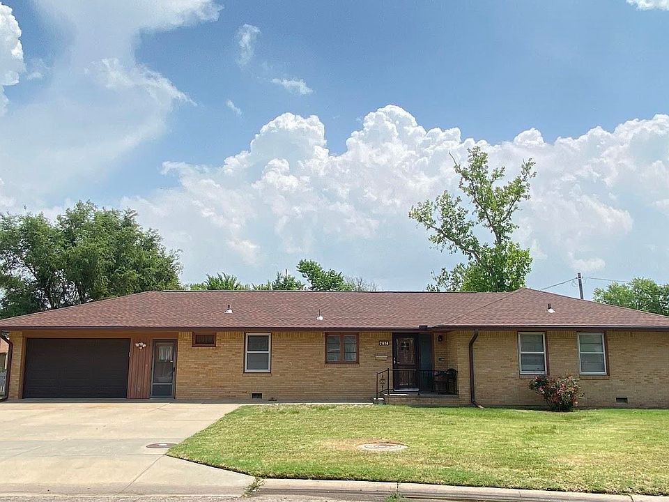 1st image of 2614 Paseo Dr