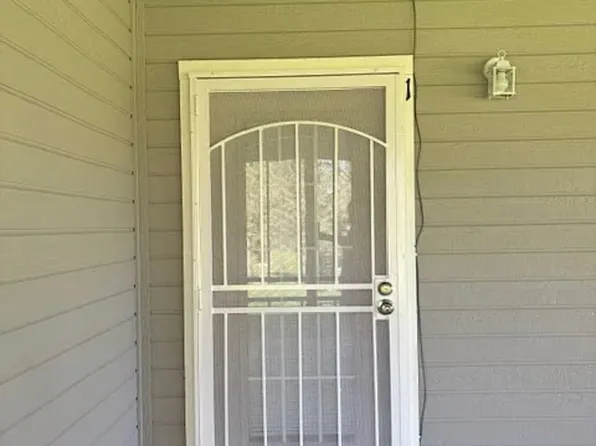 877 Conifer Lane, 877 Conifer Ln #A, Auburn, CA 95602