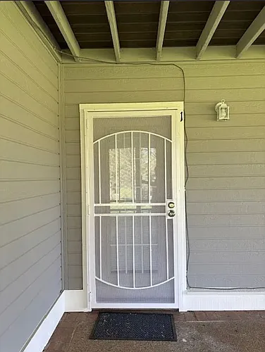 877 Conifer Ln Photo 1