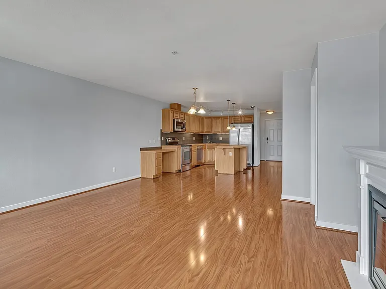 13405 97th Ave E #308 — Photo 9