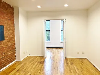 Rented by Best Apartments North Inc