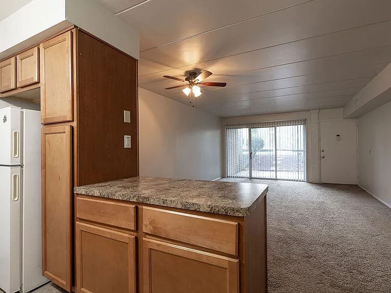 Woodside Terrace Apartments — Photo 28