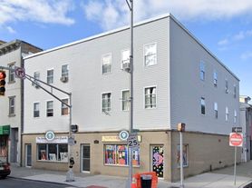 427-429MLK DR / Majed Rafeh