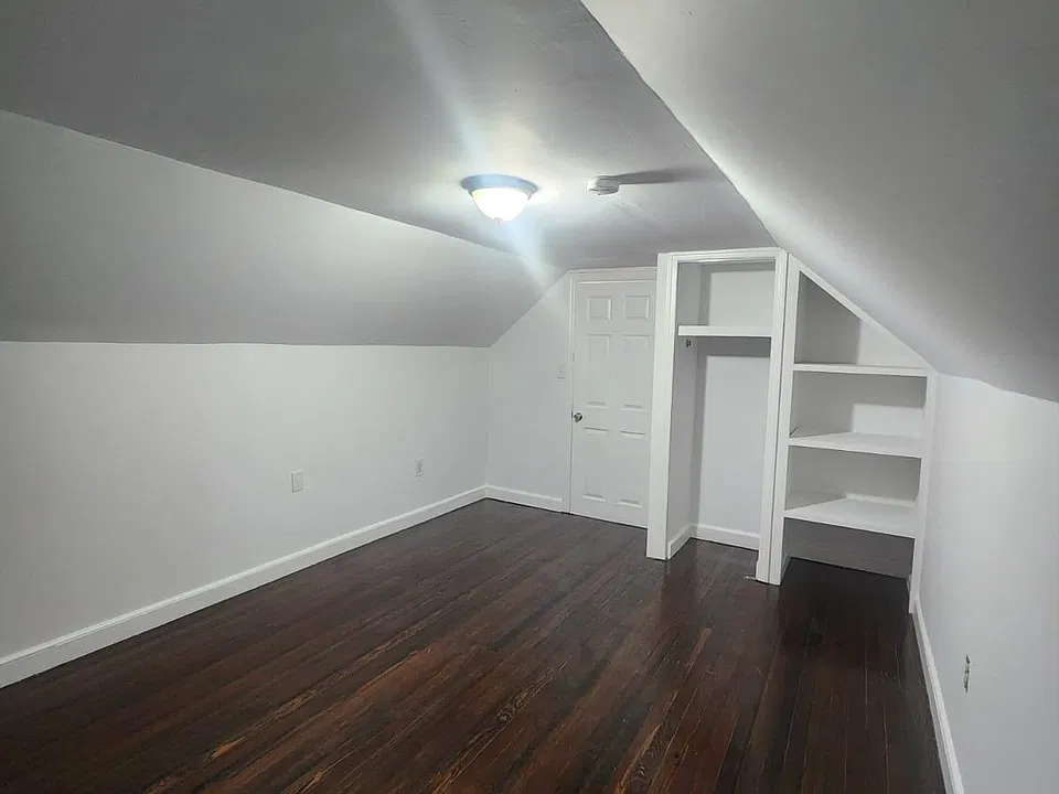 457 Lincoln Ave
