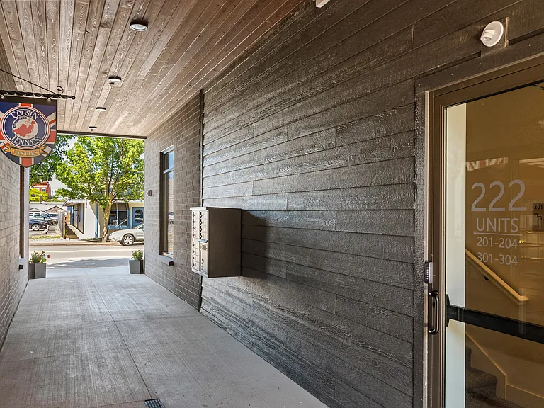 222 E State St #201 — Photo 25