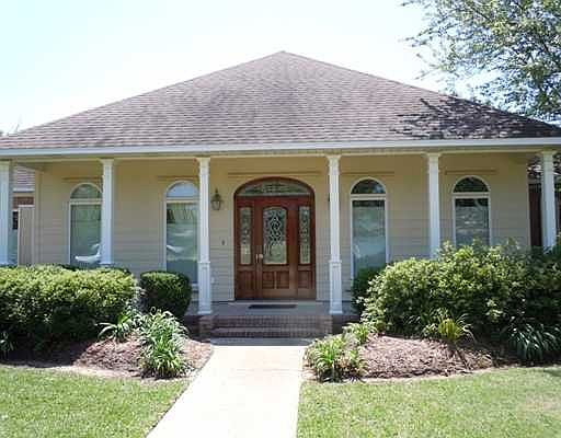 4th image of 4312 Navaho Ave