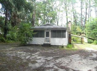 1169 Bluff Rd, Apalachicola, FL 32320