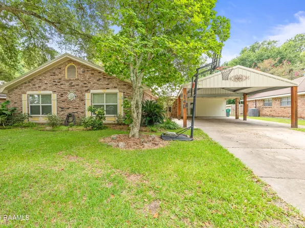 140 Orangewood Dr, Lafayette, LA 70503