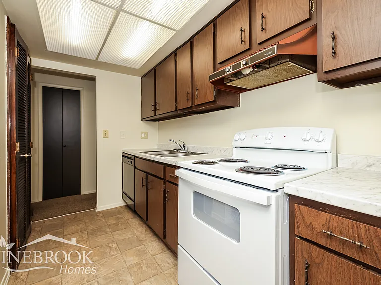 5917 Troy Villa Blvd — Photo 7