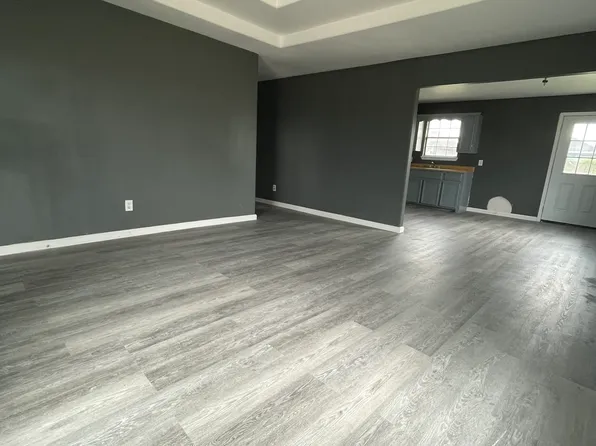 807 W Garfield Ave, Alton, TX 78573