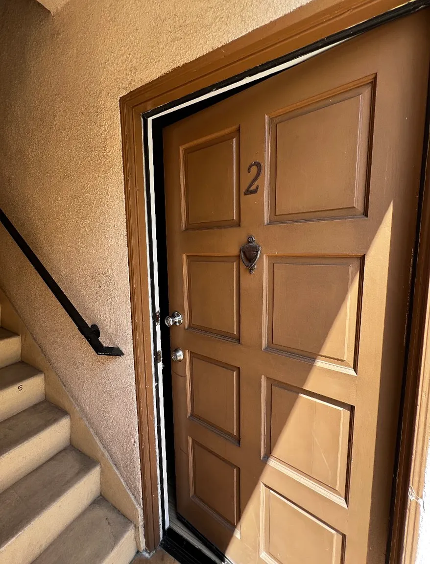 Studio, 300 sqft, $1,650 — Photo 3