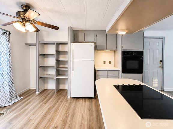 5th image of 25501 35th Avenue E