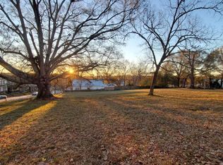 5717 Main St, Flowery Branch, GA 30542