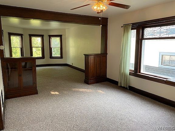 3rd image of 86 Edgewood Ave