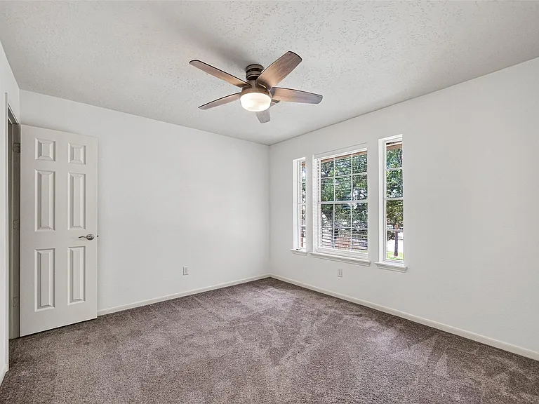 1253 El Camino Village Dr — Photo 22
