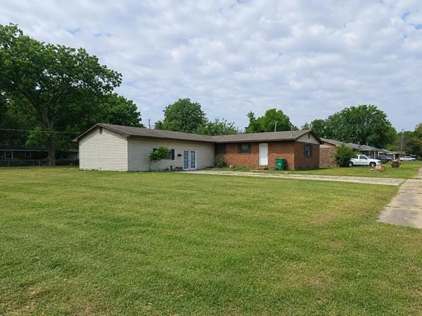 121 E Pecan St, Blytheville, AR 72315