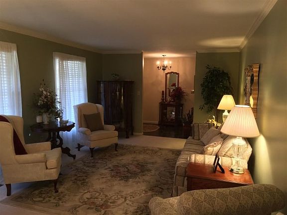 4th image of 3816 Woodcrest Cir NW
