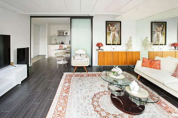 Rented by Keller Williams NYC | media 16
