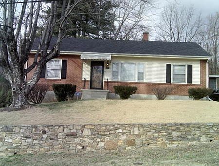 1st image of 4255 Longwood Ave NW