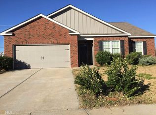 2300 Sawgrass Dr, Hampton, GA 30228