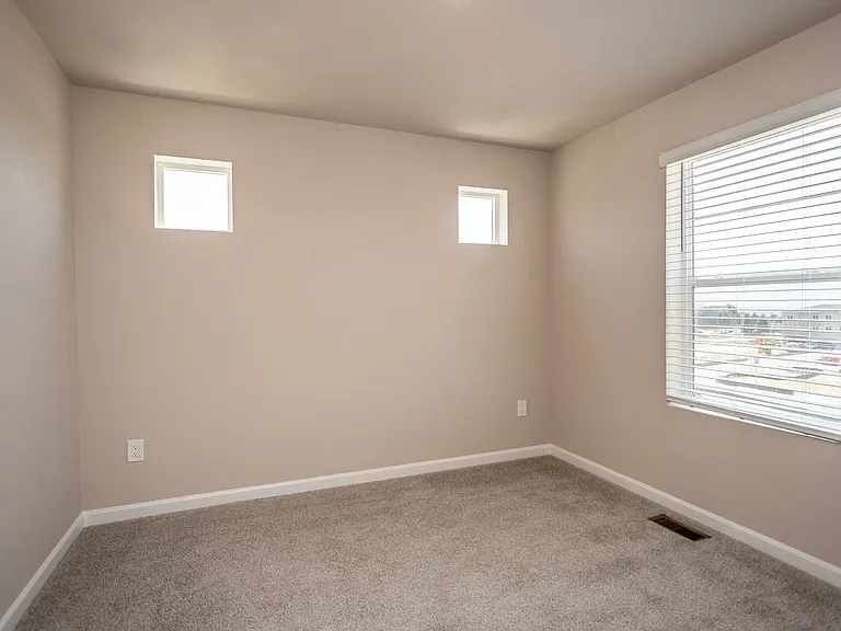 10551 Spectrolite Point — Photo 21