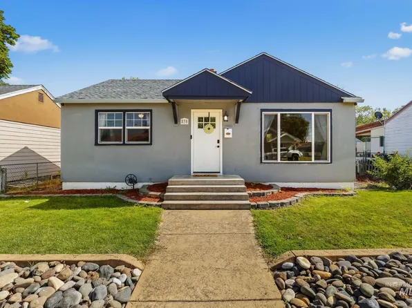 835 12th St, Clarkston, WA 99403