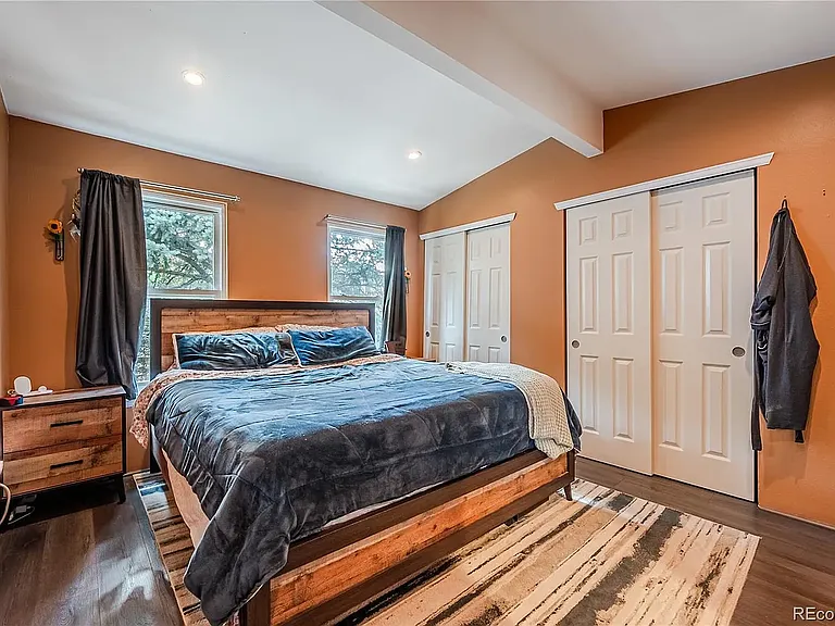 The bedroom for rent