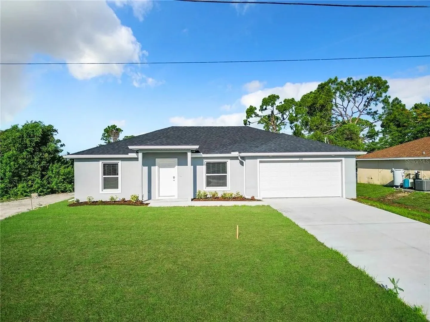 3 bed, 2.0 bath, 1357 sqft, $1,850 — Photo 1
