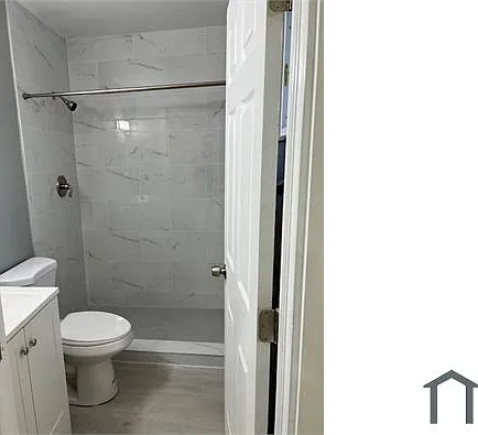 885 NE 133rd St — Photo 13