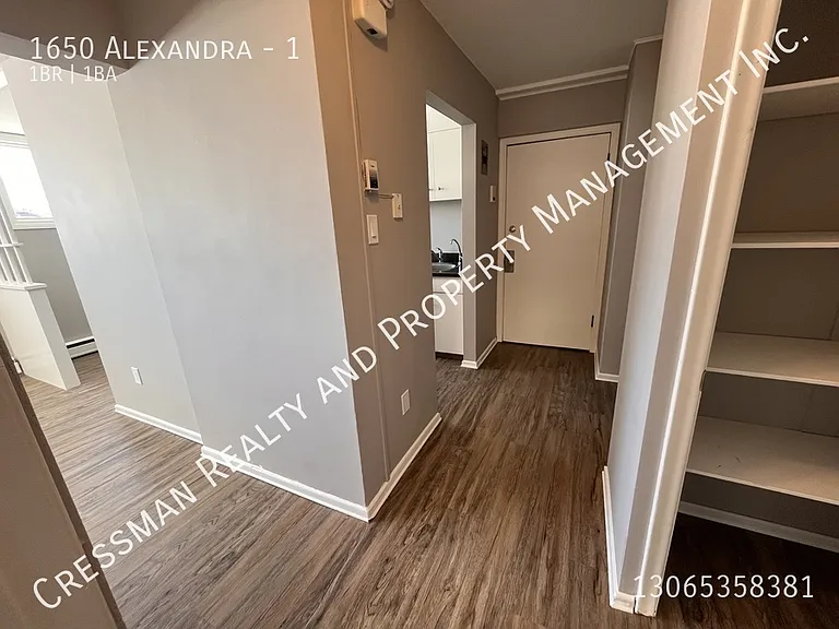 1650 Alexandra St #1 — Photo 7