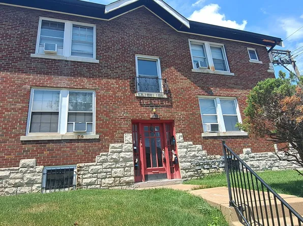 4617 S Broadway St. Louis, MO 63111